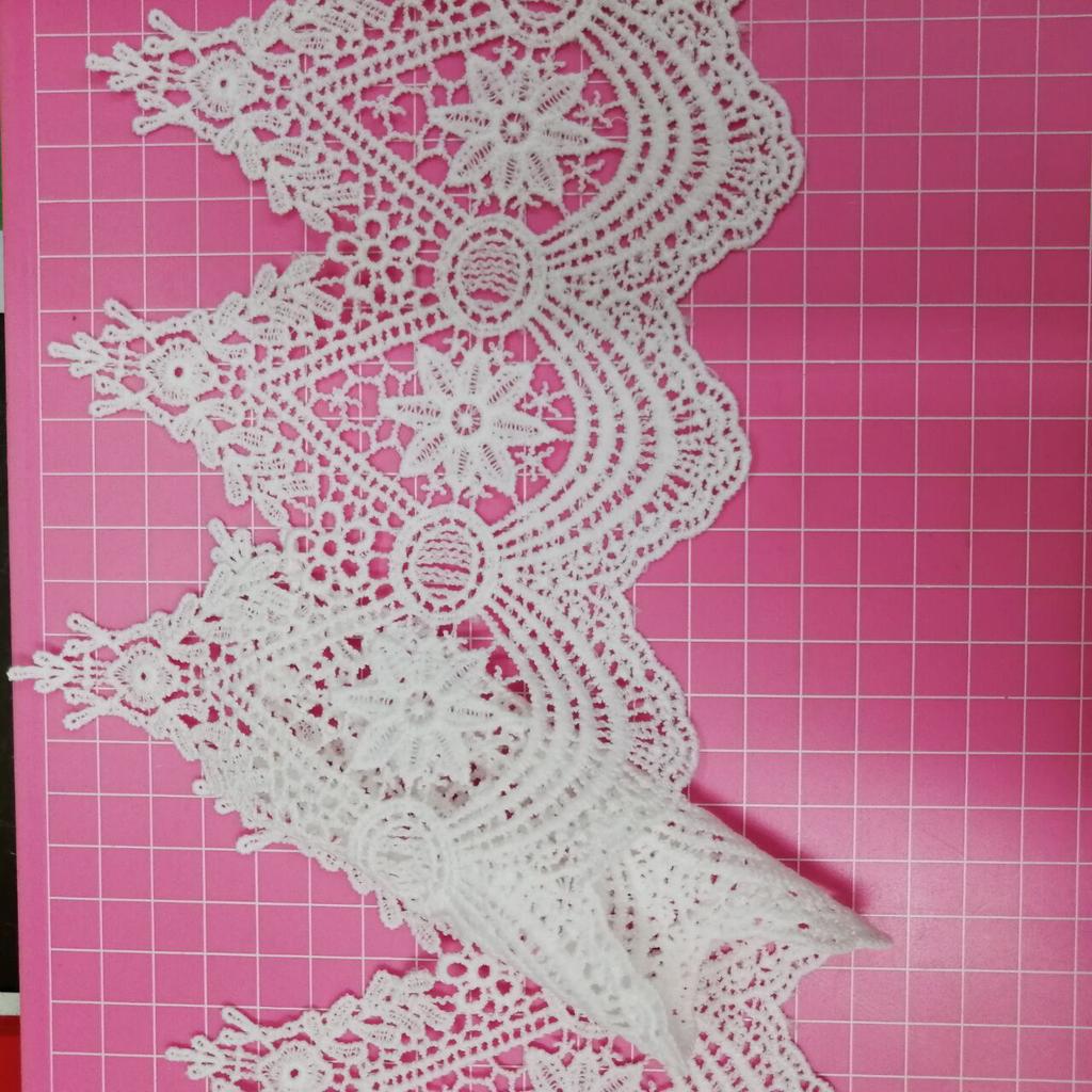 Water-Soluble Unilateral Wave Barcode, Milk Silk Hollow Embroidery Women'S Clothing Skirt Accessories Lace