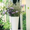 Decoração de casa – Flores e coroas artificiais