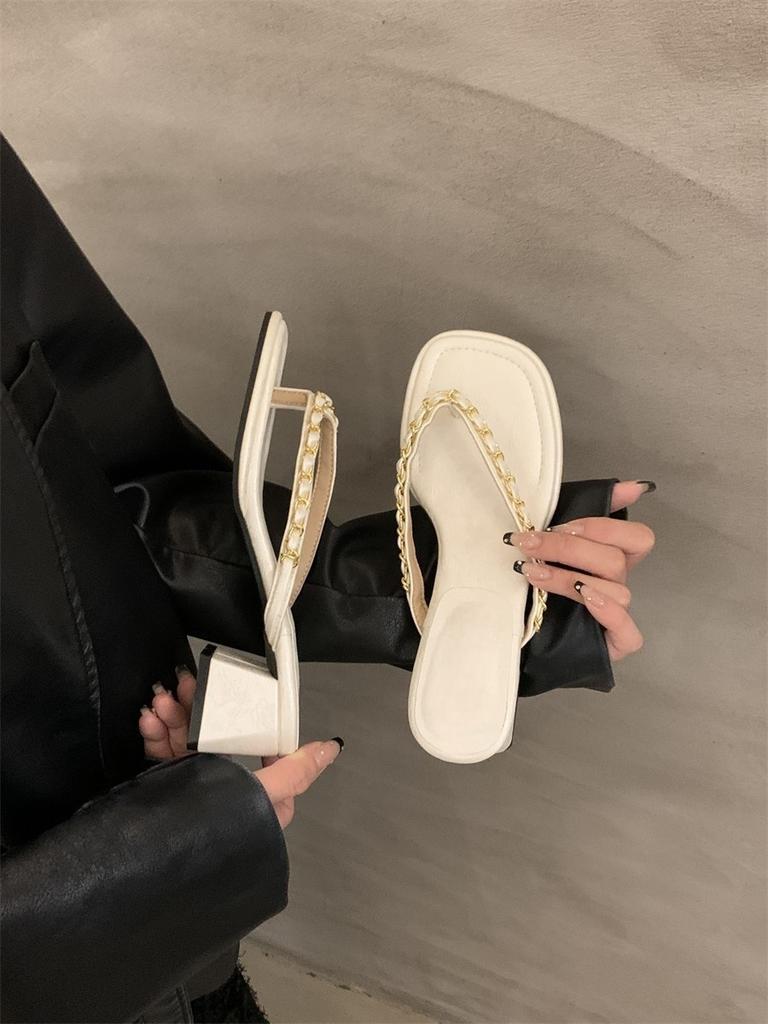 2025 summer new temperament thick heel flip-flops outer wear women's shoes retro metal chain toe high heel sandals