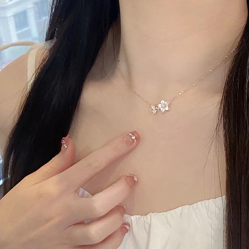Elegant Delicate Zircon Cherry Blossom Necklace For Women Girls  Flower Choker Necklace Party Jewelry Accessories Gift