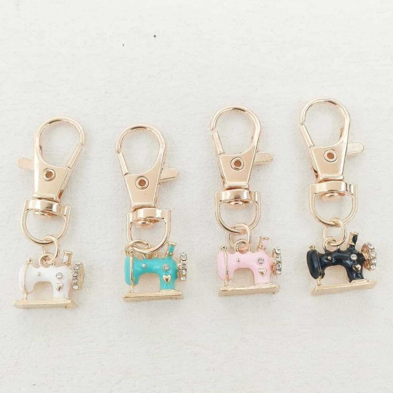 4pcs/set Sewing Machine Key Chain Retro Alloy Metal Decoration Fade Resistant Perfect For Holidays Special Occasions
