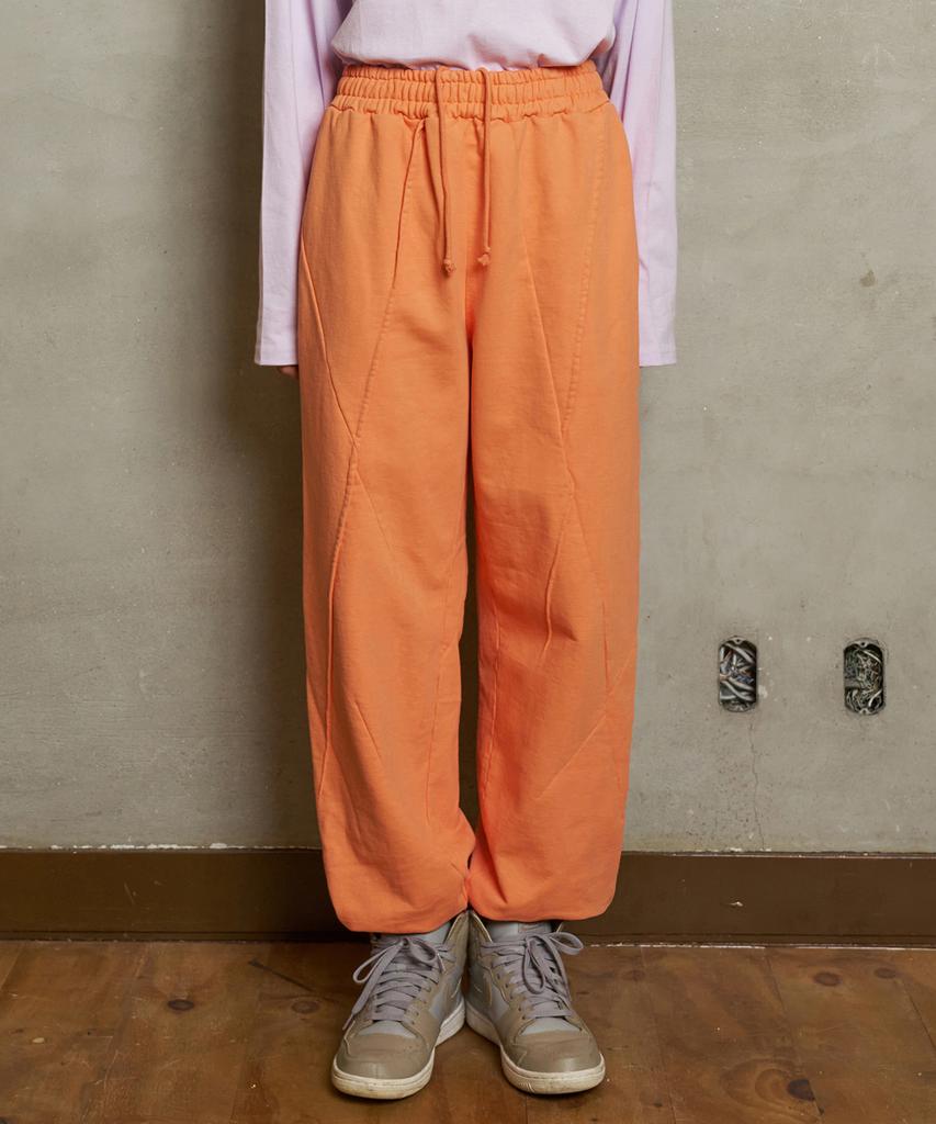 UNALLOYED Dyed Dart Sweatpants / Peach