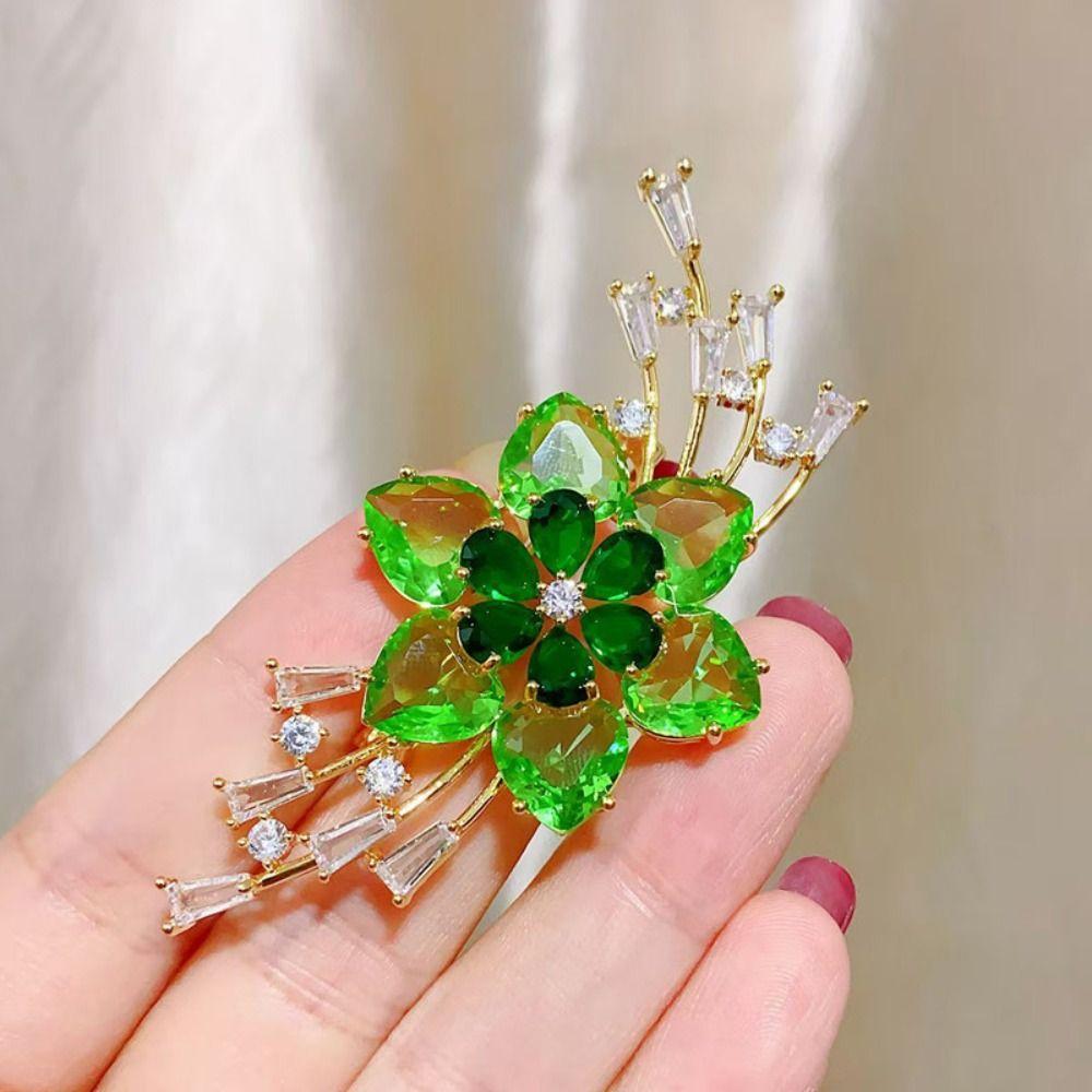 Vintage Crystal Flower Brooches Sparkling Brooch Pins Fashion Floral Brooches  Prom