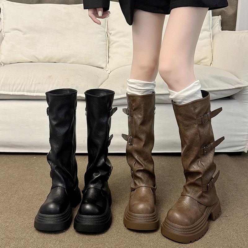 Belt Buckle Pleated Thick-soled Versatile Boots Women's Autumn 2025 New Popular Trousers Western Boots Ins Trendy Boots