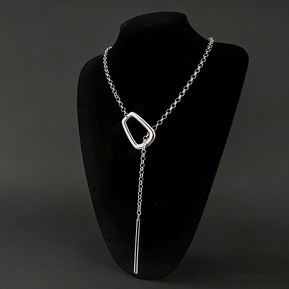 Irregular Geometric Y-shaped Necklace - Chic Clavicle Chain with European & American Light Luxury Design.