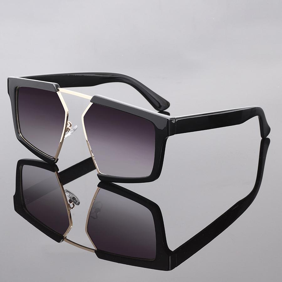 

Novel Irregular Frame Unisex Sunglasses Stylish Exaggerated Eyewear for Men And Women Perfect for Street Style Photos to Appear чорний