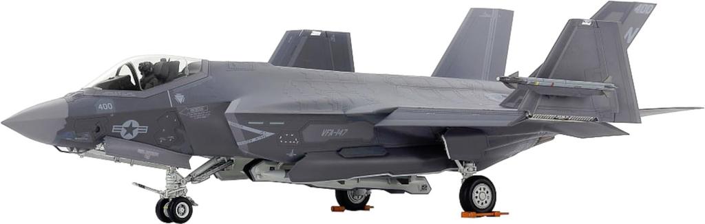 Tamiya 1/48 Masterpiece Aircraft Series No. 127 Lockheed Martin F-35C Lightning II Plastic Model Kit 61127 (Airplane)
