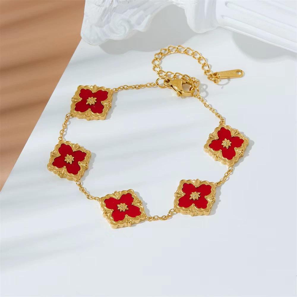 High-End Titanium Steel Four-Leaf Clover Bracelet with Shell Pendant – Durable, Fade-Resistant Design