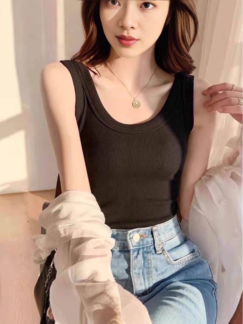 

Women s Racerback Camisole with Wide Straps - Sleeveless Top for Spring/Summer 2026, Armpit Coverage XXXXL чорний