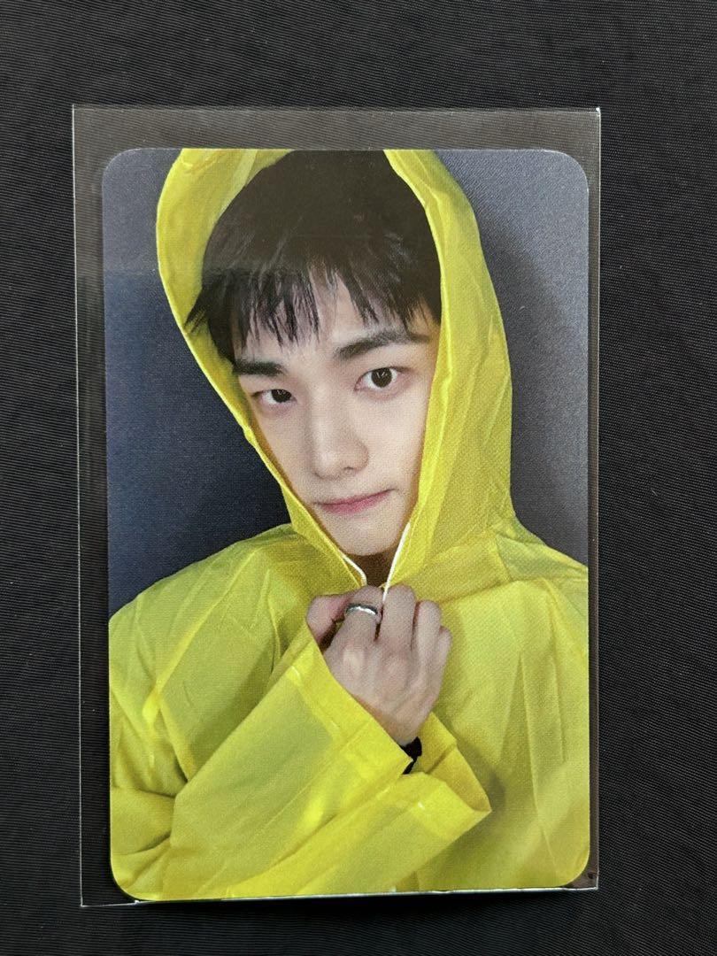 

[USED] Stray Kids KARMA uniform trading card Hyunjin