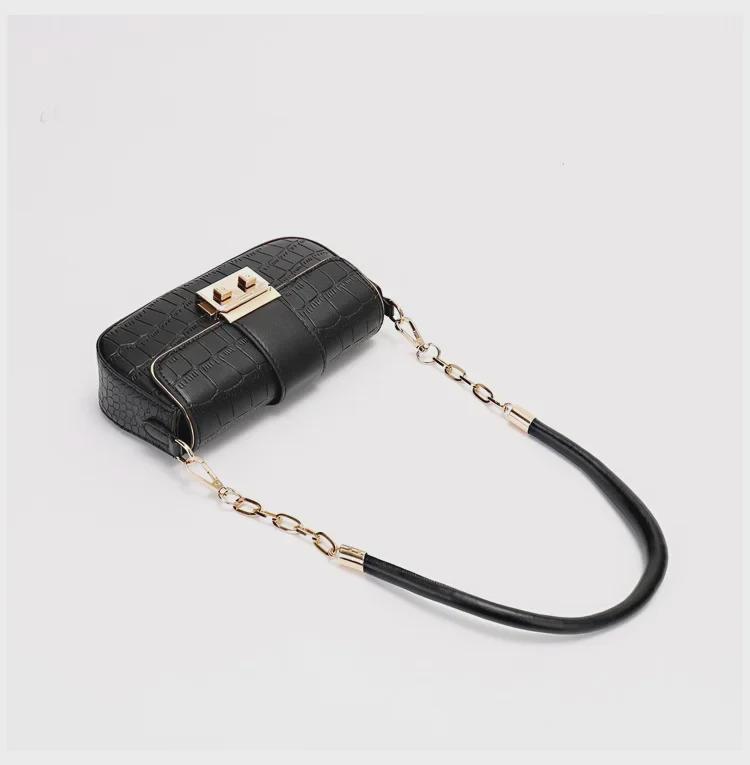 2025 Women's Spring/Summer Shoulder Messenger Bag: Original, Simple, Versatile, Small Square Bag