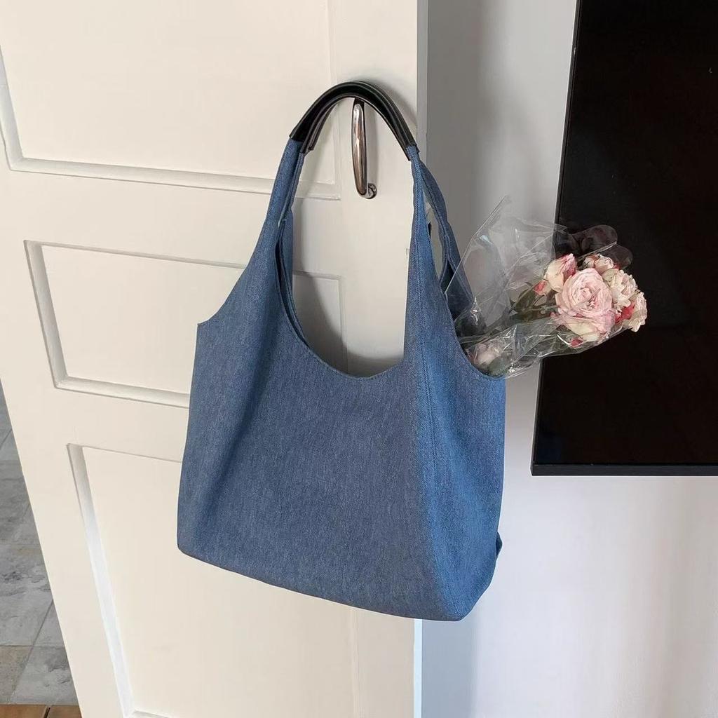 Stylish Jean mochrome handbag large-capacity lightweight mogrammed shoulder bag