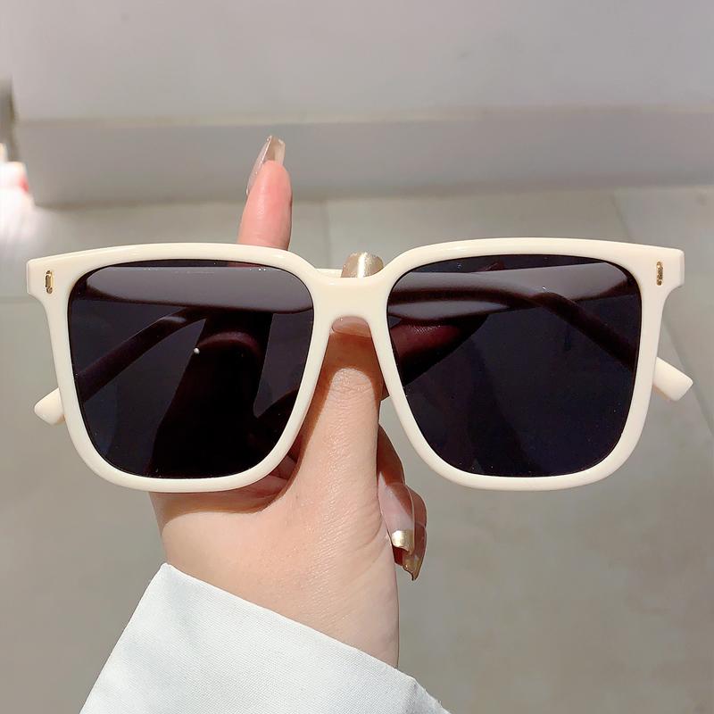 KAMMPT Vintage Square Sunglasses Oversized Korean Style Women Shades Trendy Fashion Luxury Eyewear