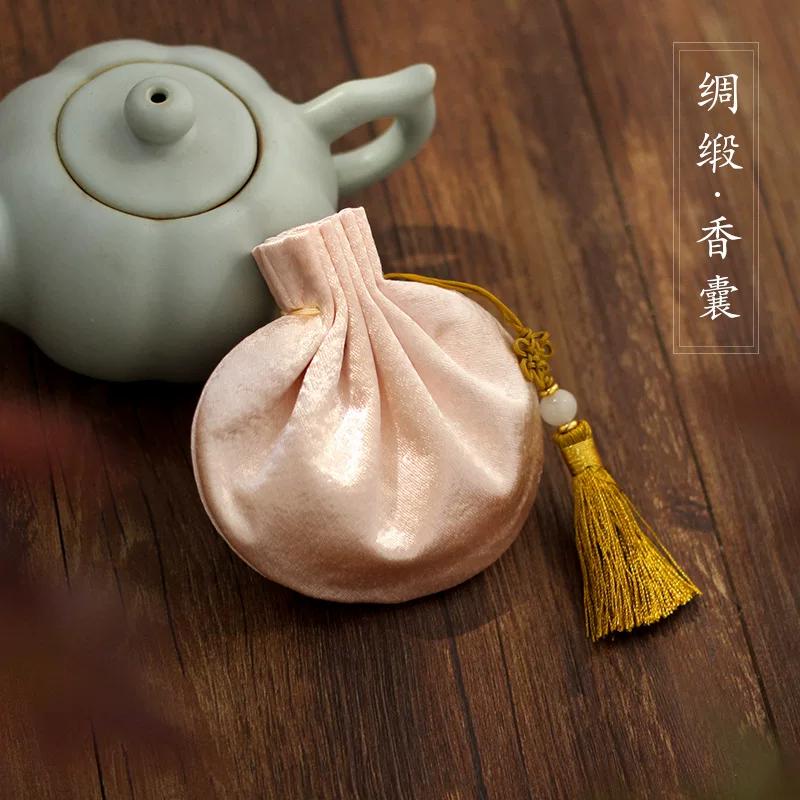[Jinxi Pavilion] Qian Li Perfume Bag Handmade Ancient Style Silks and Satins Sachet Tassel Sachet Han Dynasty Pouch Accessories Pendant