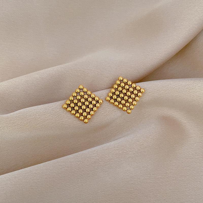Square Round Beads Minimalist Stud Earrings Cold Wind Men'S And Women'S Earrings Personality Temperament Banquet Earrings