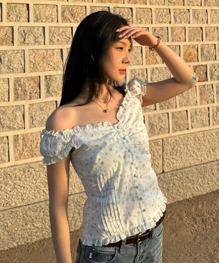 LOTSYOU Lotsyou_Ella Blouse Ivory