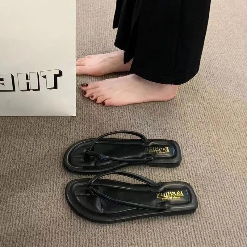 Damen Zehensteg-Flip-Flops 2025 Neu Sommer Outdoor Anti-Rutsch Slip-On Flache Sohle Strandsandalen PVC-Material