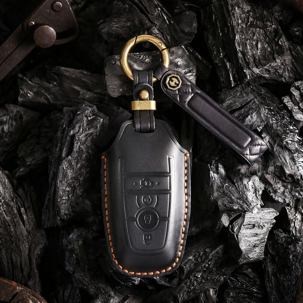 Retro key cover is suitable for Ford Focus Mondeo cover, sharp edge leather shell, pure handmade key bag chain.