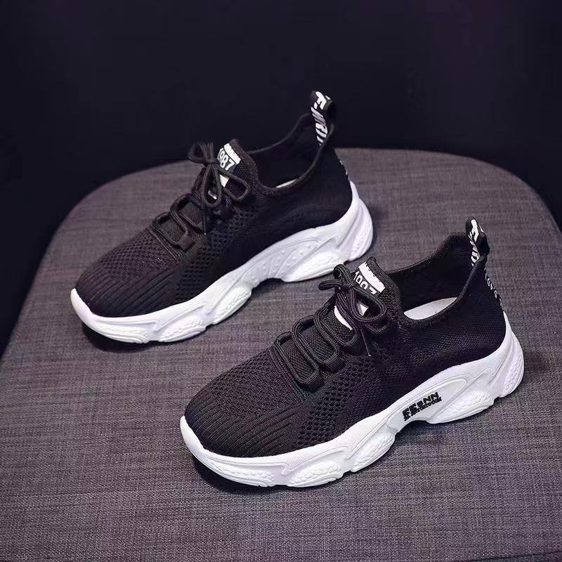 

New casual sports shoes mesh breathable fashion trend running shoes soft-soled shoes 40 чёрный