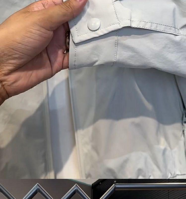 2025 Trendig Herrjacka med Broderade Bokstäver och Slag – Lätt Lyxig Casual Ytterplagg