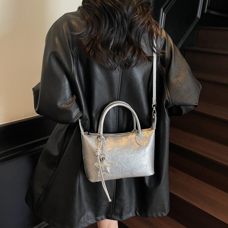 Small Bag Women's New Fashionable Versatile Messenger Bag High-end Sense Portable Small Bag Dumpling Bag