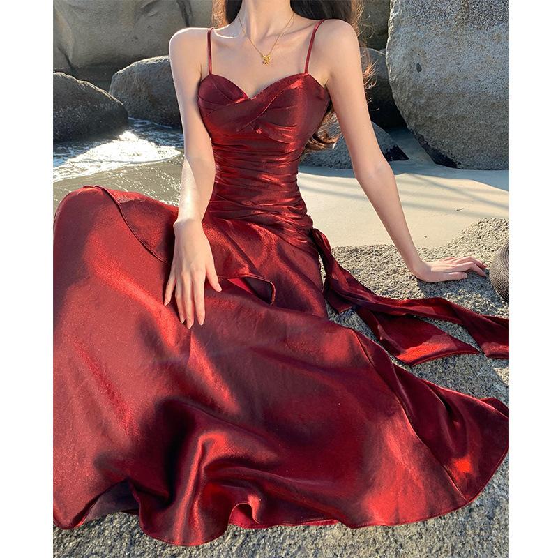 Meerjungfrau Ji rote Rüschenkante High-End rotes Kleid Bar-Mizwa Bankettkleid Brustpolster