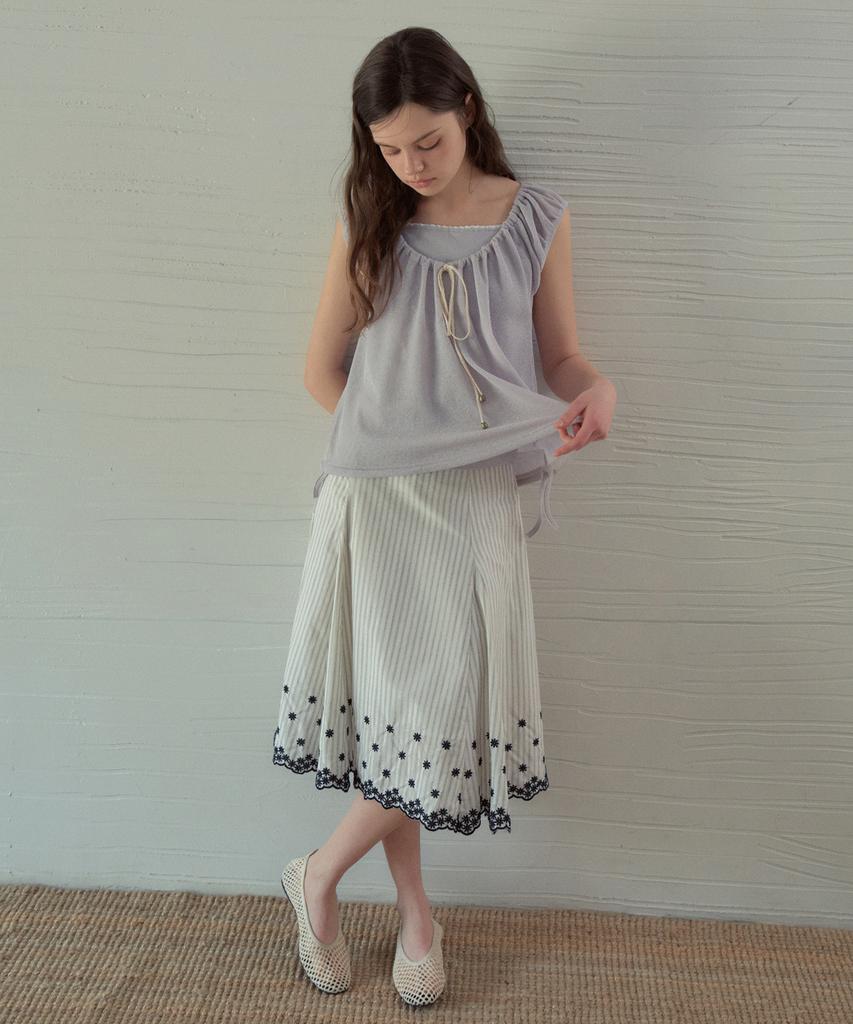 Aueonoseuteljia Prairie Flower Stripe Embroidered Skirt_Ivory(Ob6Sk07)