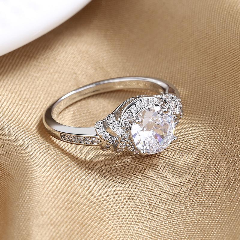 2026 New Bow Fashion Diamond-encrusted Zircon Cross Ring Women's High-end Light Luxury Wedding Ring Jewelry