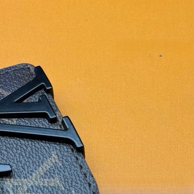 Herren Freizeit Glatter Schnallen Ledergürtel - Trendiger Karostil für Business und Jugend