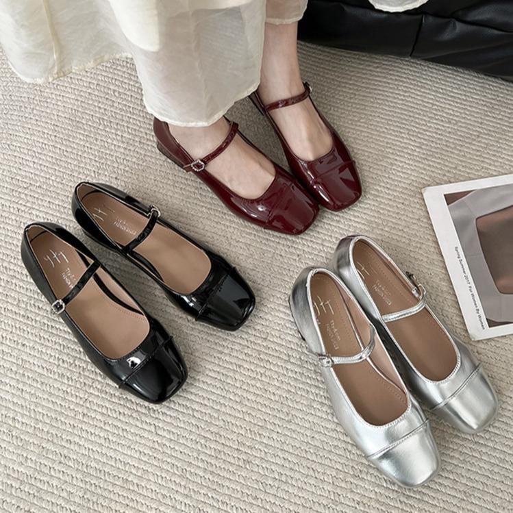 Mode Temperament Xiaoxiang eckiger Kopf flacher Ausschnitt dicker Absatz Einzelne Schuhe Damen 2025 neu Sommer Französisches Kleid Mary Jane Schuhe
