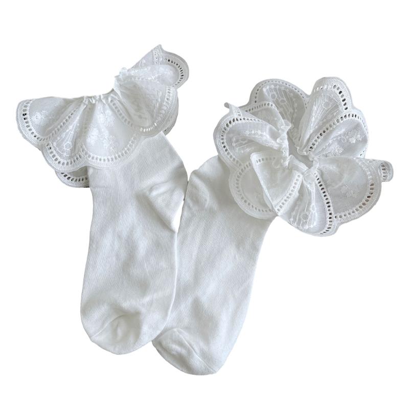 Embroidered Lace Top Splicing Ankle Socks For Women Girls Students Elegant Cotton Crew Socks with Ruffle Frilly Trim