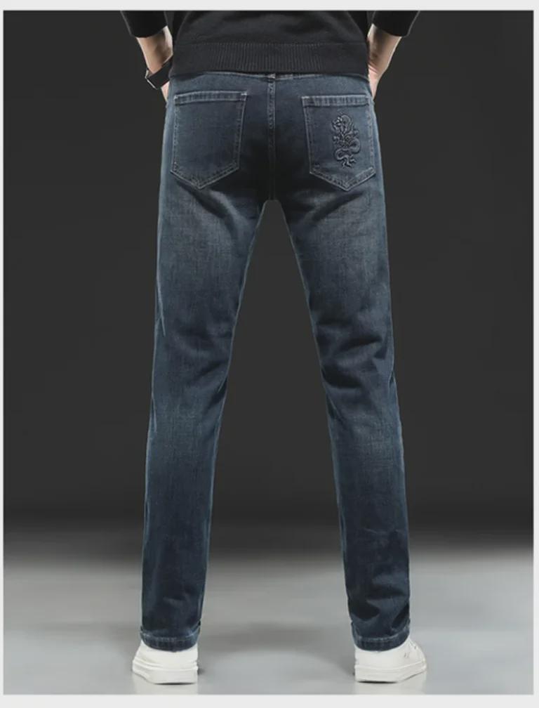 Pánské slim rovné džíny s malou výšivkou - Evropská móda Čtyřsezónní denim