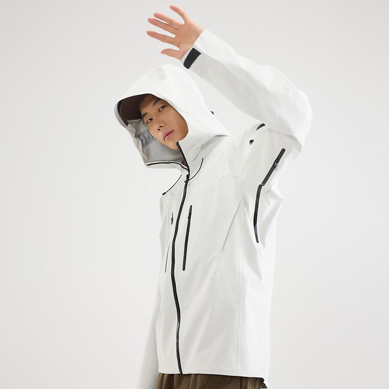 Trendy Brand Single-layer Hard Shell Jacket for Men and Women, Fully Heat-sealed Three-layer Adhesive Lightweight Windproof and Waterproof Jacket
