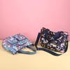 Bolsa de Nylon Leve Bolsa de Ombro de Grande Capacidade para Mulheres Bolsa de Viagem Resistente ao Desgaste Bolsa de Mão Crossbody