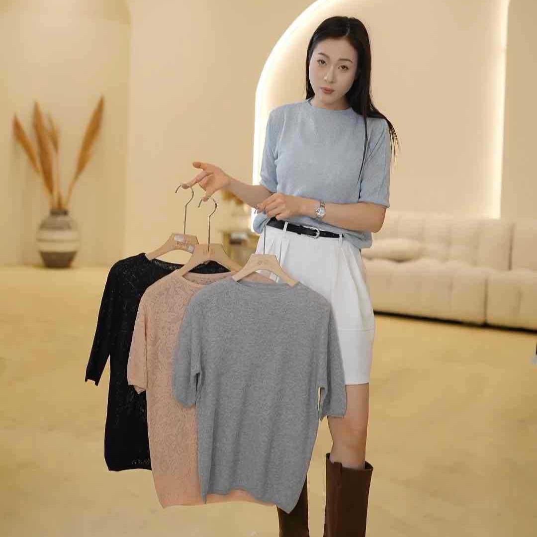

Organza Burnout Wool Knit Short-Sleeve Top K0304-128 One Size чёрный