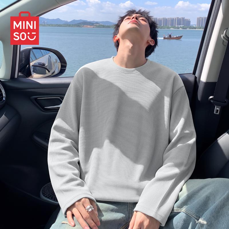 MINISO Men's Heavyweight Waffle Knit Long Sleeve Round Neck T-shirt