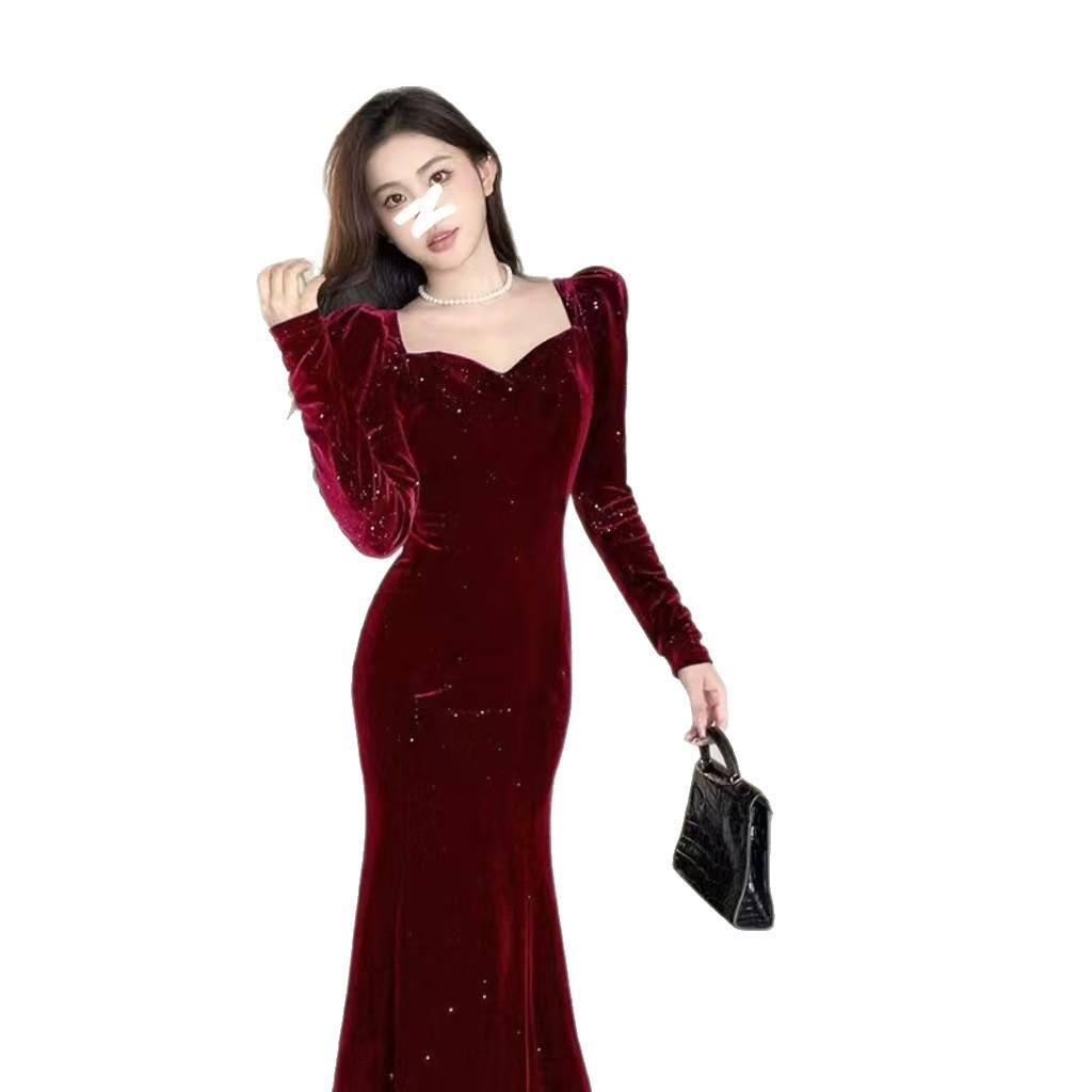 High-End Korean Style Black Velvet Slim Fit Mermaid Dress with Square Neck and Long Sleeves - Elegant Evening Gown for Women