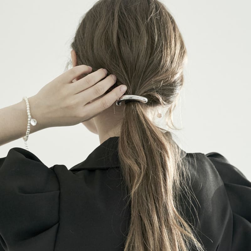 

BESTY Old Money Look Hair Cuff Hairband Hook Hairpin One Silver