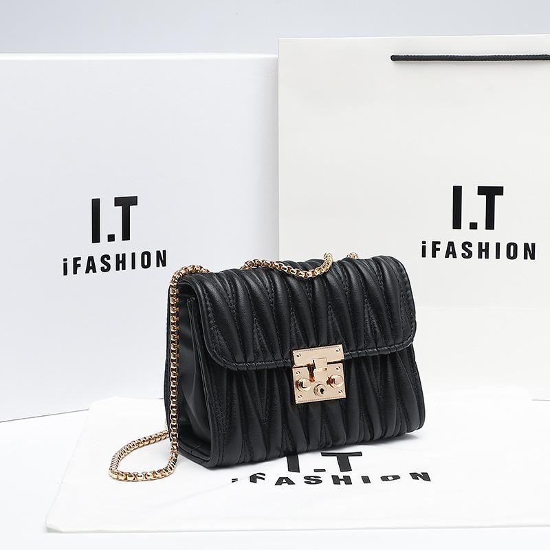 

Urban simple chain small square bag fashion leaf embroidery messenger bag women s shoulder mobile phone bag чёрный