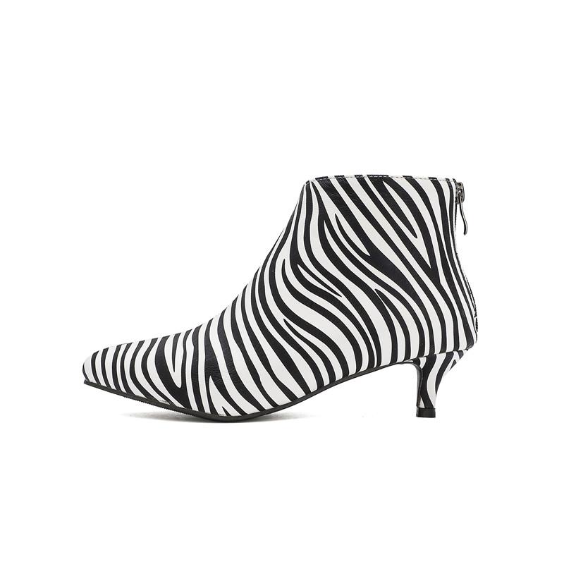 

Жіночі короткі чоботи на високих підборах осінь і зима, нові прості темпераментні гострі тонкі каблуки, короткі чоботи великого розміру 48 білий