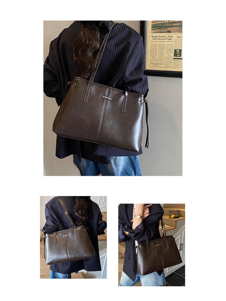 Women's Large-Capacity Retro Tote Bag - Versatile, Casual, Single Shoulder, Underarm Design for Autumn & Winter 2025 Work Commute.