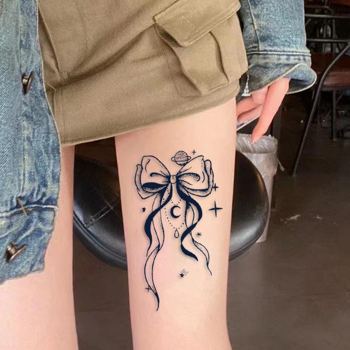 

Полуперманентные водостойкие тату-наклейки «Бабочка и Луна со звездами» - Сладкий и крутой дизайн для ног, Долговечные, Неотражающие 16x11cm