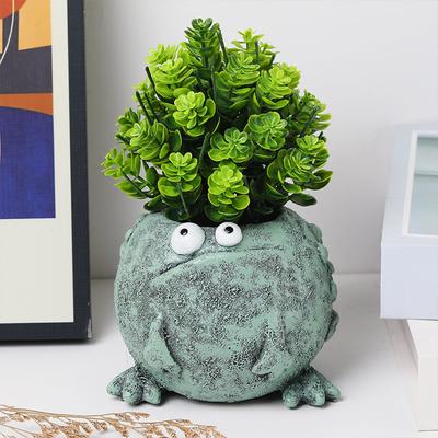 Frog Flower Pot Resin Funny Frog Planter Cartoon Frog Flower Container Small Frog Planter Ornament for Home Decoration