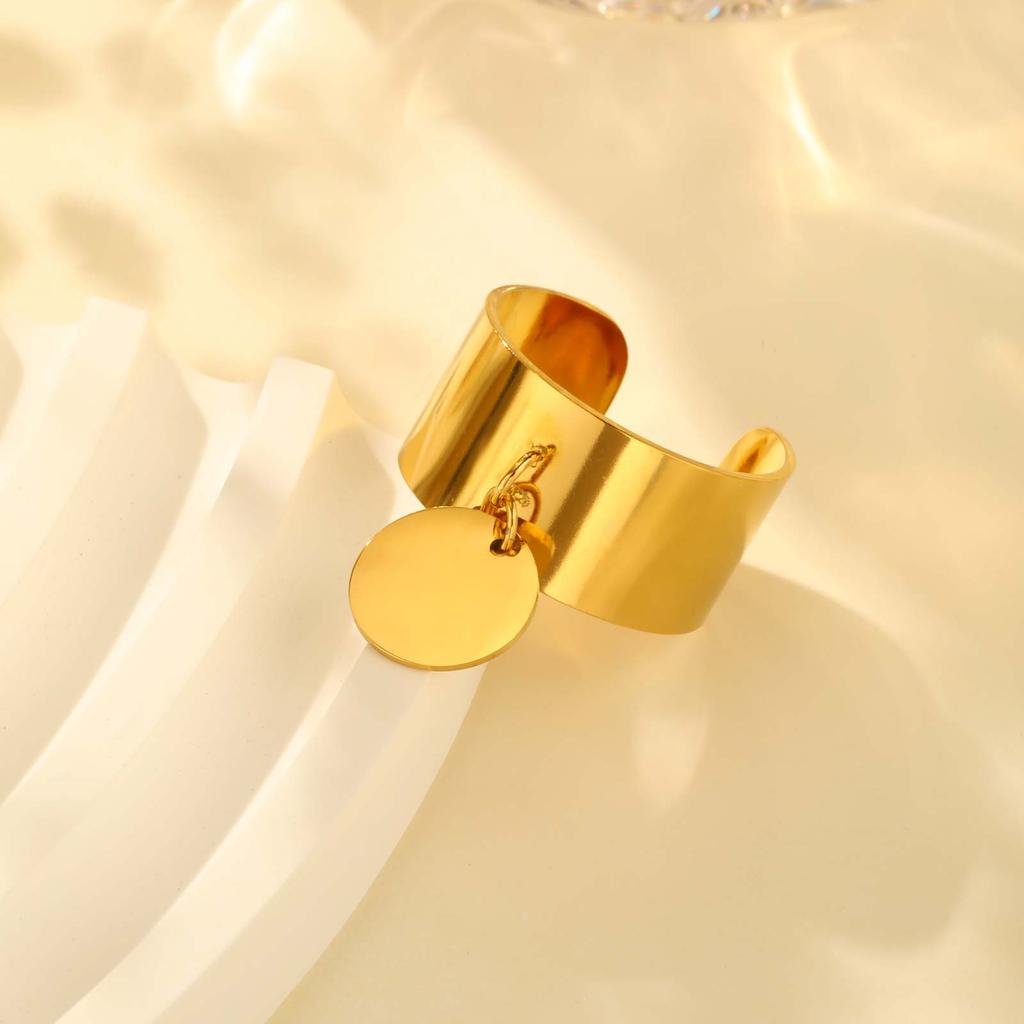 Minimalistischer offener Edelstahlring mit rundem Anhänger, 18K vergoldeter Charm-Breitring, Hochwertiger Luxusschmuck für Damen