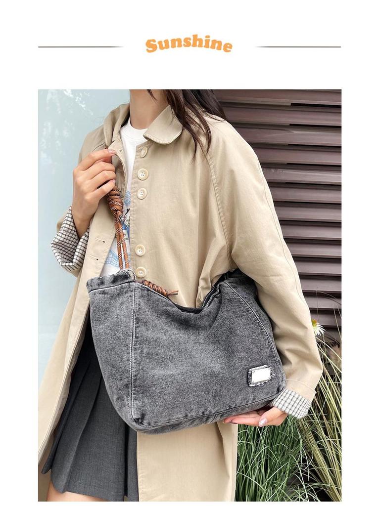 Damen 2025 Denim Schulter-Tote mit großem Fassungsvermögen - Trendig & Strukturiert