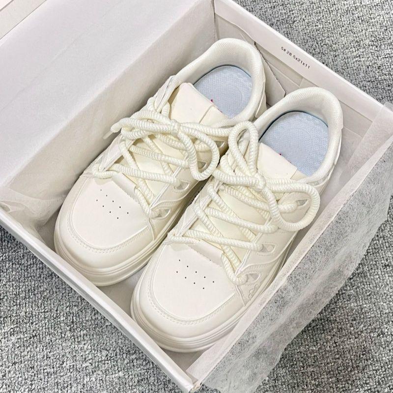 Super Fire Campus Women's Shoes Versatile Autumn and Winter Niche Platform Students Casual Light Sports Shoes Board Shoes