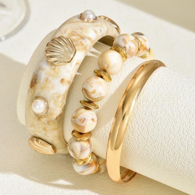 

DIEZI One Set Bohemian Ethnic Beads Strand Bracelet Bangle Sets Vintage Pearl Shell Resin Bangles For Women Men Gift Jewelry бежевий