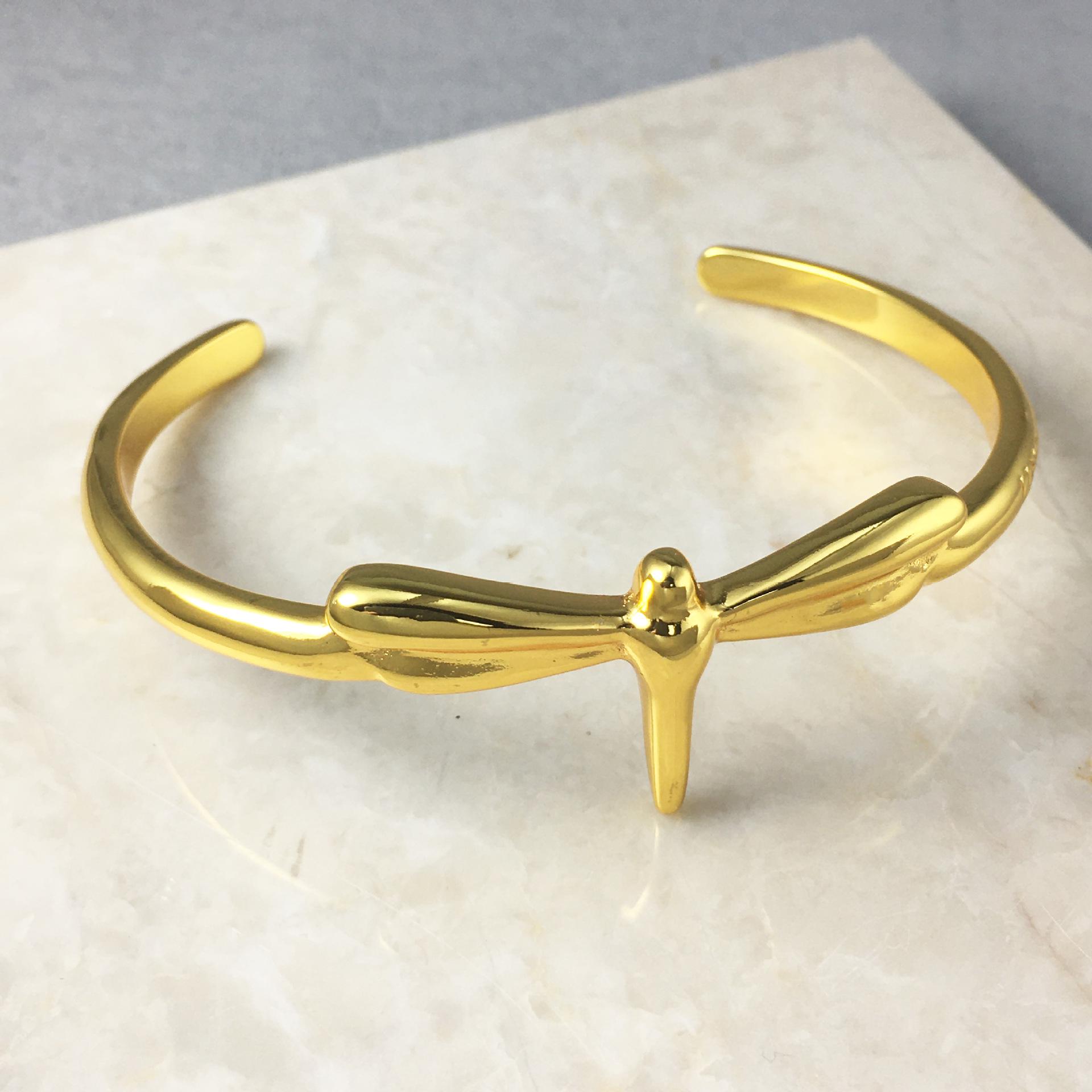 Unode50 Dragonfly Fashion Bracelet - Versatile and Stylish Design from Spain