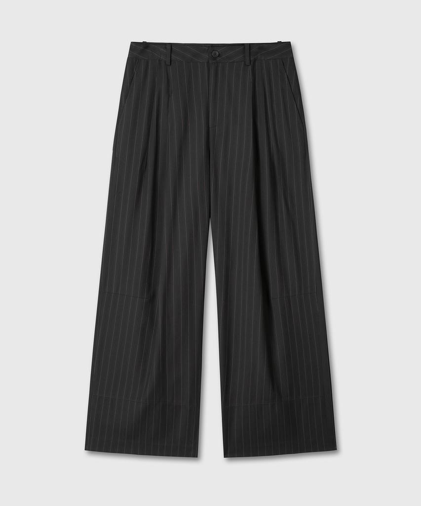 Daibeuin Loosed Stripe Trousers (Black)