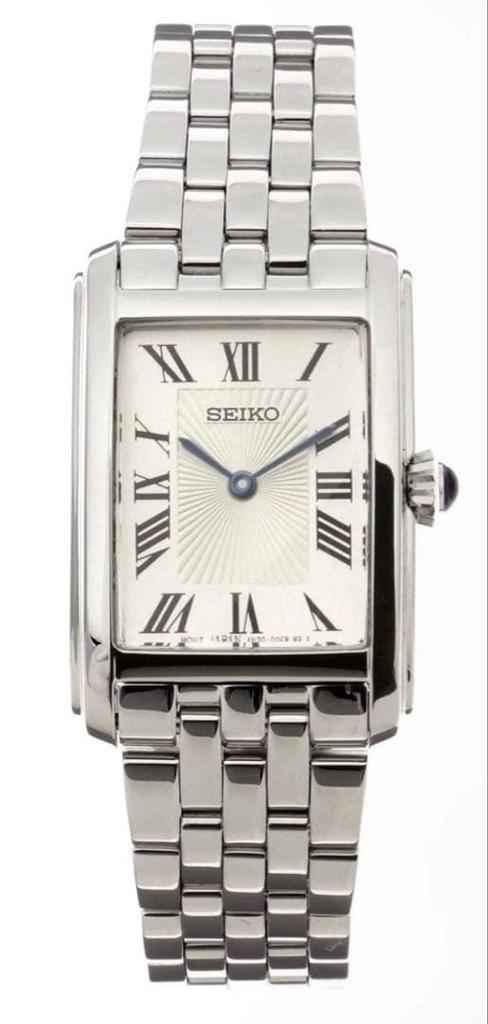 SEIKO analog wristwatch